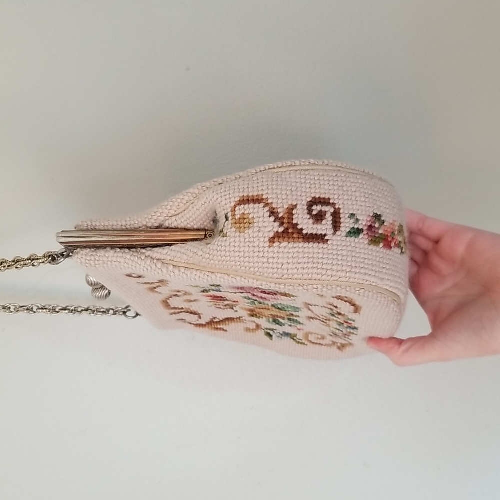 Vintage Floral Tapestry Carpet Bag - Picture 7 of 8